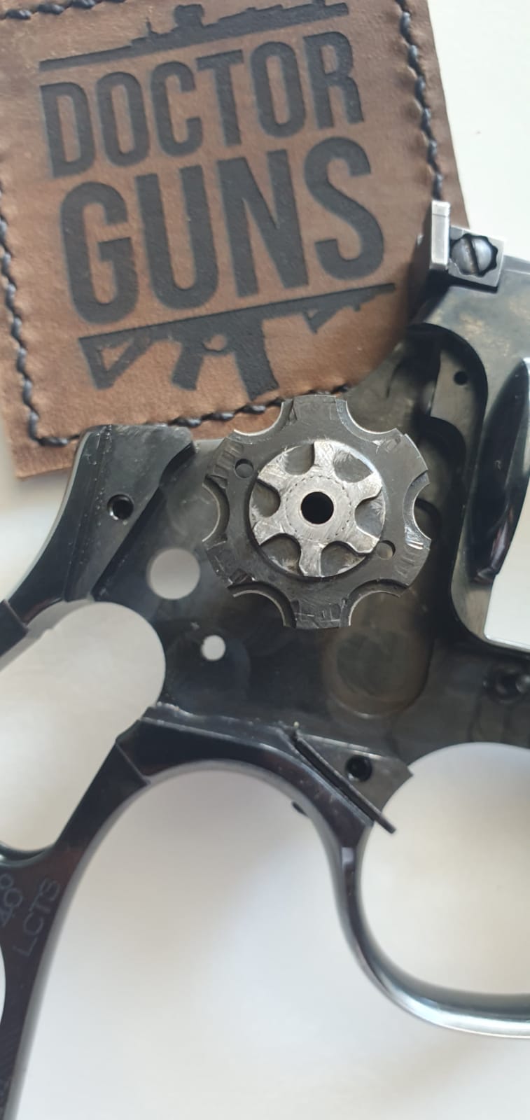 Bastidores Doctor Guns — rotina técnica 31